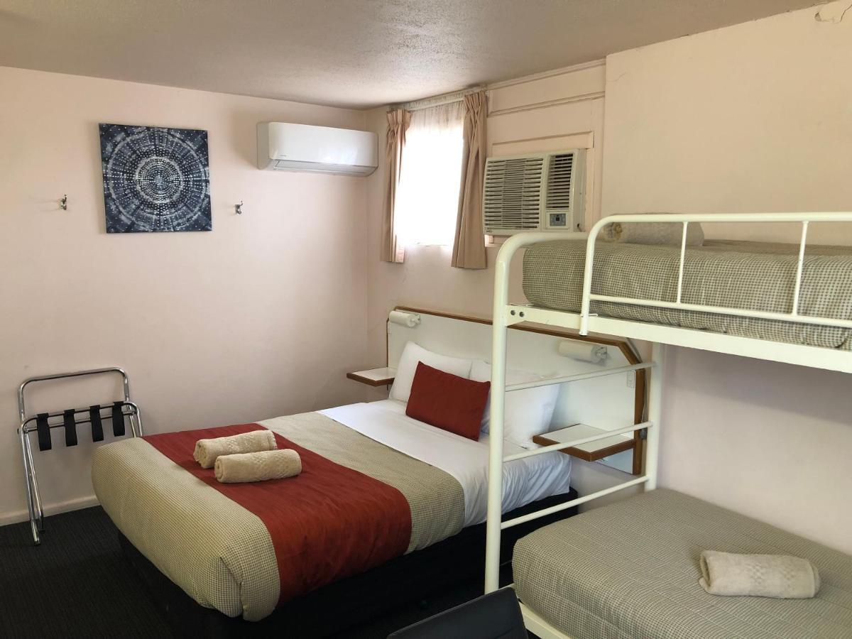 Bradman Motor Inn Cootamundra Exterior foto